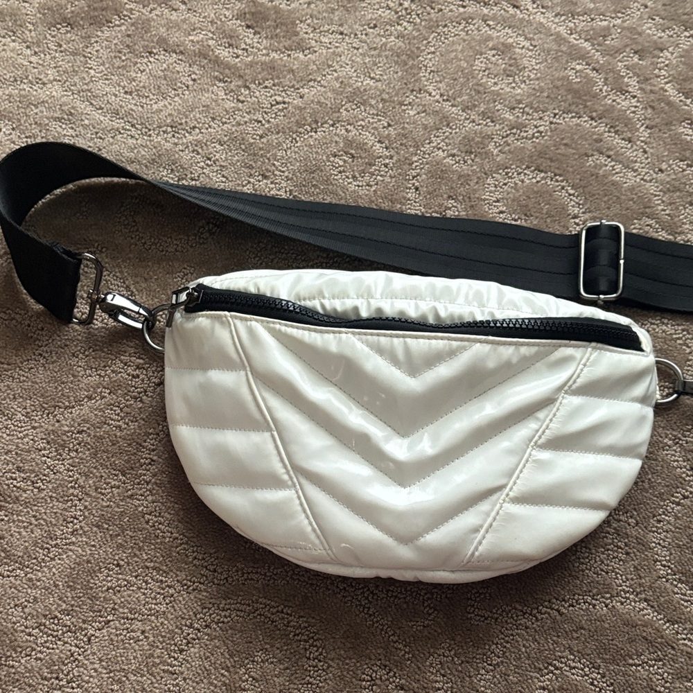 Stylish White Quilted Women's Bag